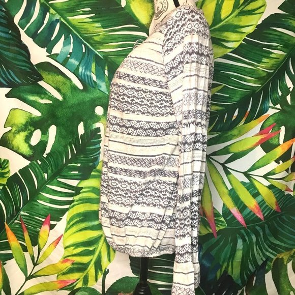 Lucky Brand Women's Medium Grey Beige Long Sleeve Boho Fall Cute Blouse - Picture 5 of 9